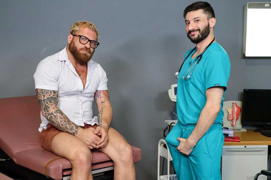 Riley Mitchel goes to the doctor for a sore throat, he has trouble swallowing and it's driving him crazy. Scott DeMarco does a series of routine test and suggest a more experimental approach by opening his throat with his cock.